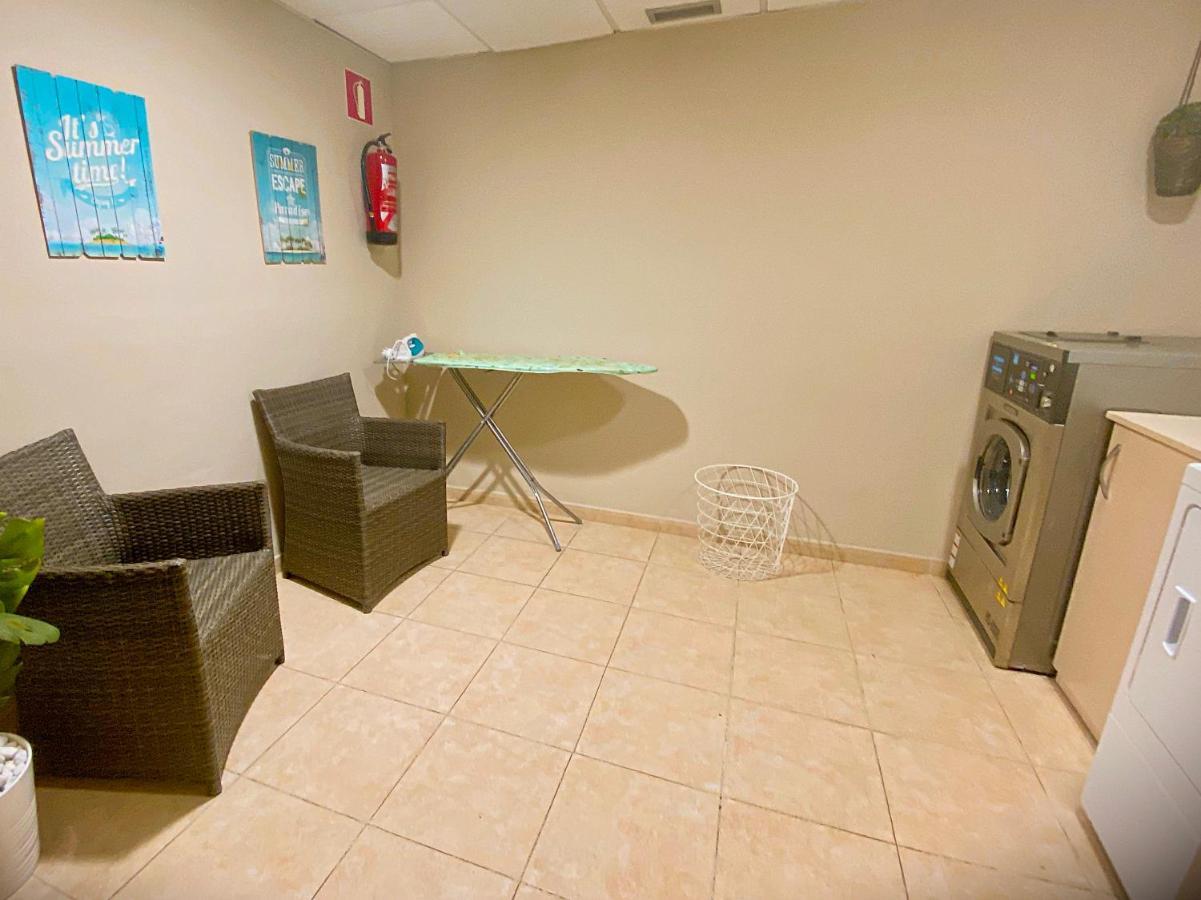 Aparthotel Sunclub サロウ エクステリア 写真